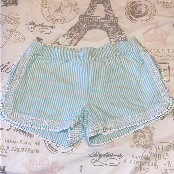 Vineyard Vines Shorts~ Small - Picture 1 of 4